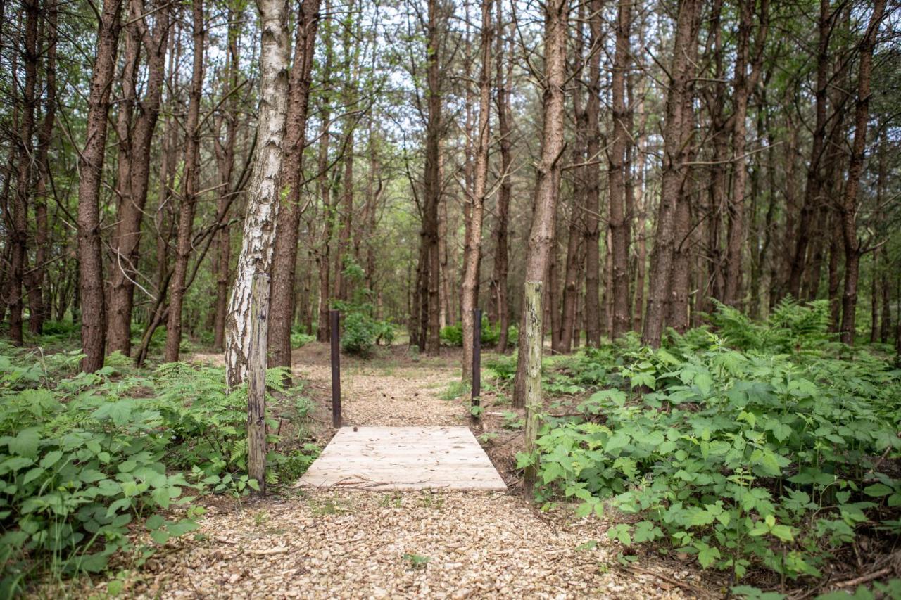 Blesdijke Natuur Lodge מראה חיצוני תמונה