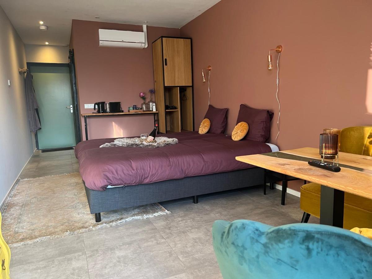 Blesdijke Natuur Lodge מראה חיצוני תמונה